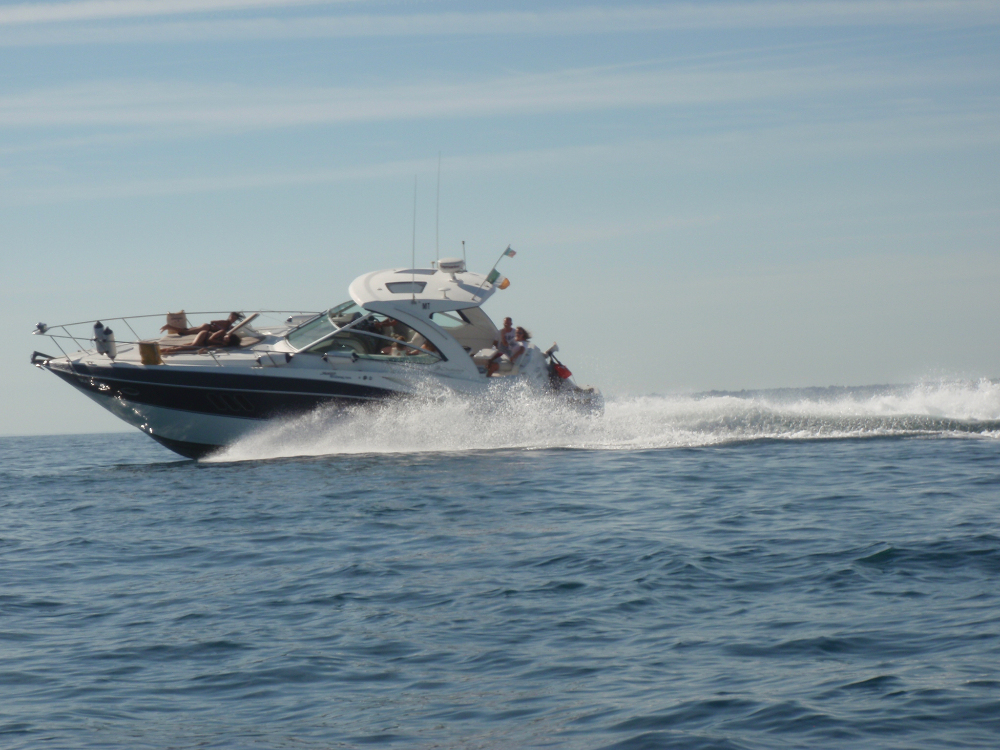 Speed Boat Cruise - Vilamoura - Vilamoura Cruises